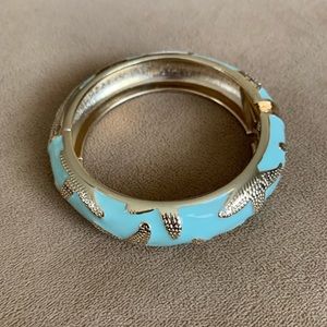 Starfish resin and metal bangle